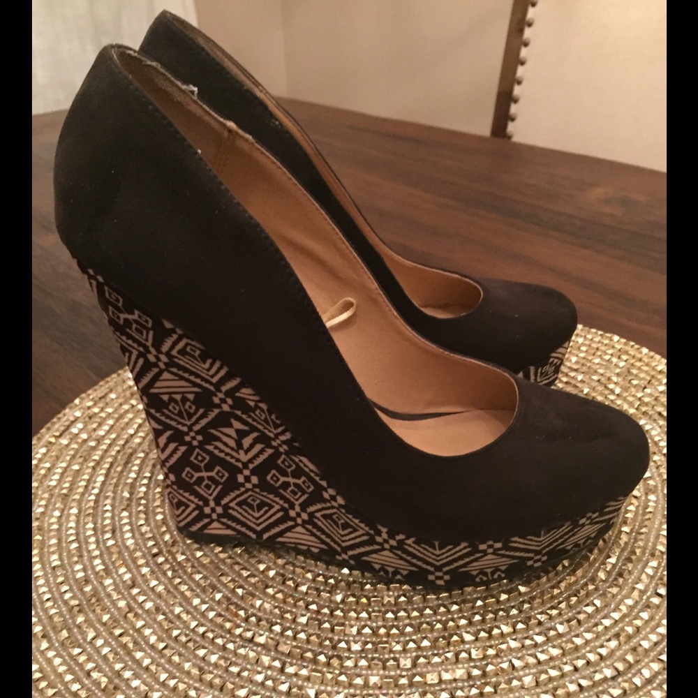 Aztec wedge - Picture 2 of 4